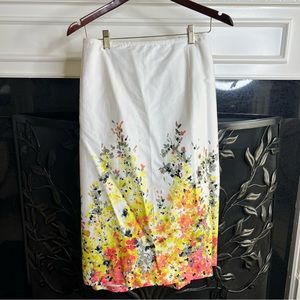 Tahari White floral skirt - never worn